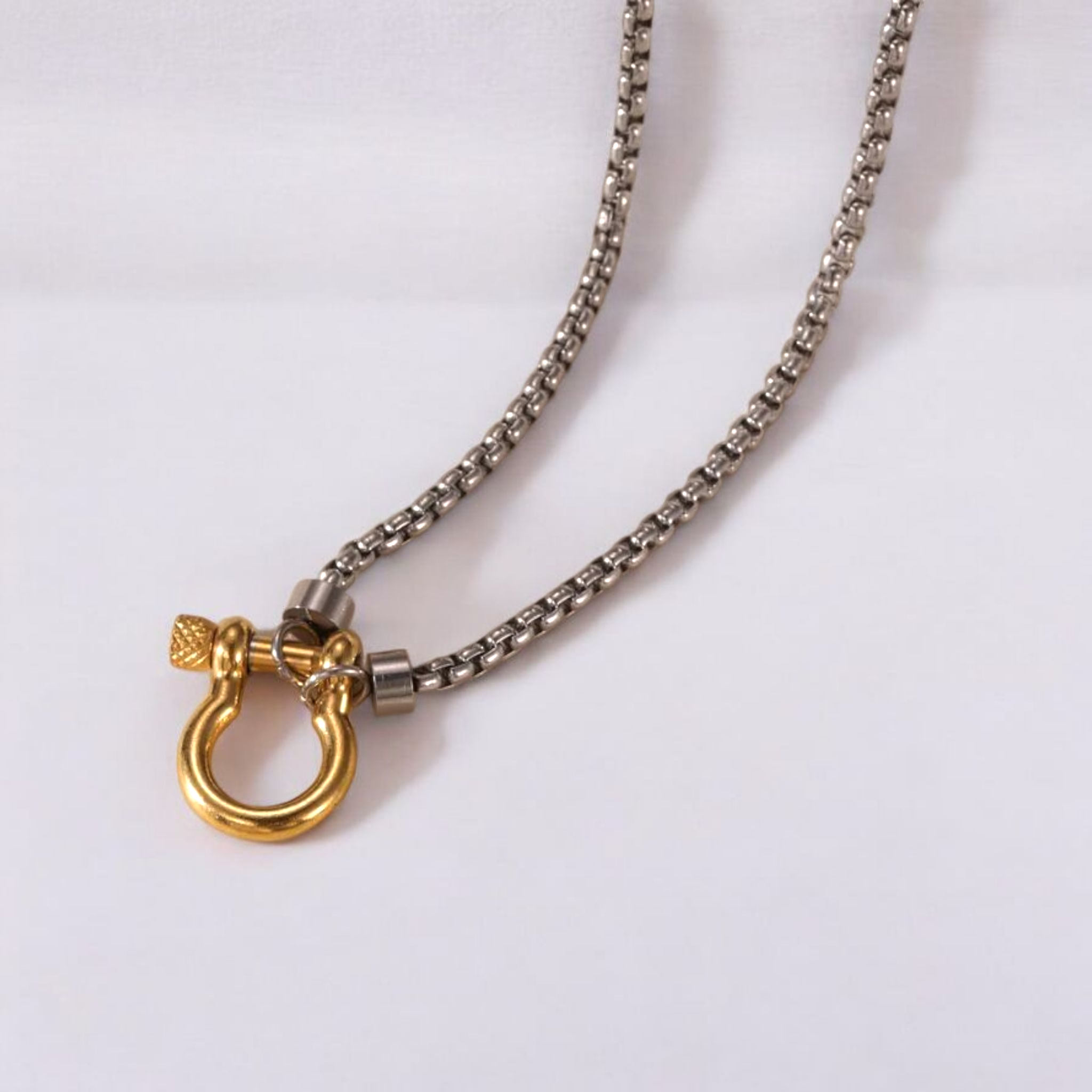 Elias Necklace