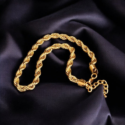 Nicola necklace